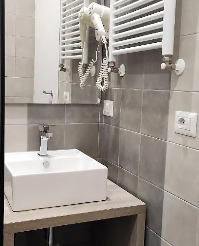 Apulia Nocleg ze śniadaniem 3*